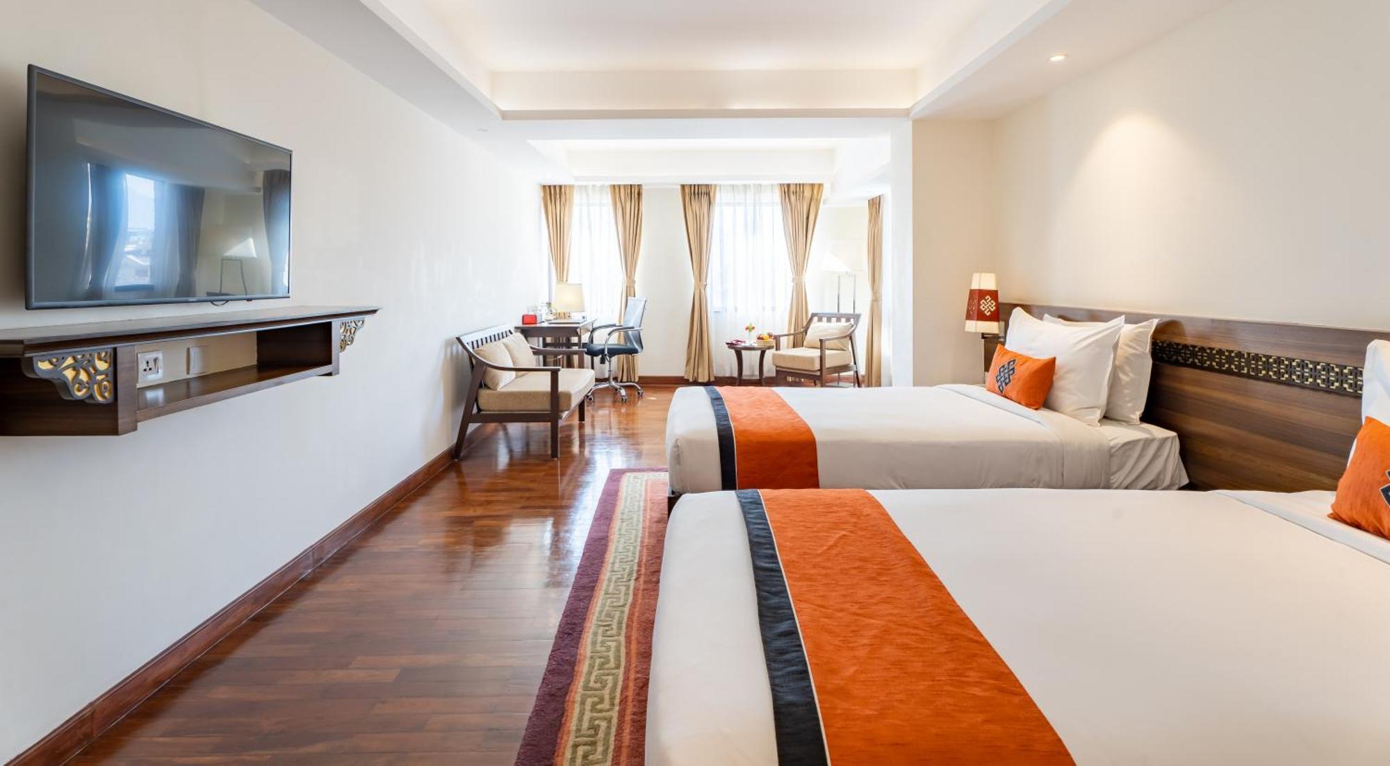 Ramada By Wyndham Kathmandu Dhumbarahi Hotel Buitenkant foto