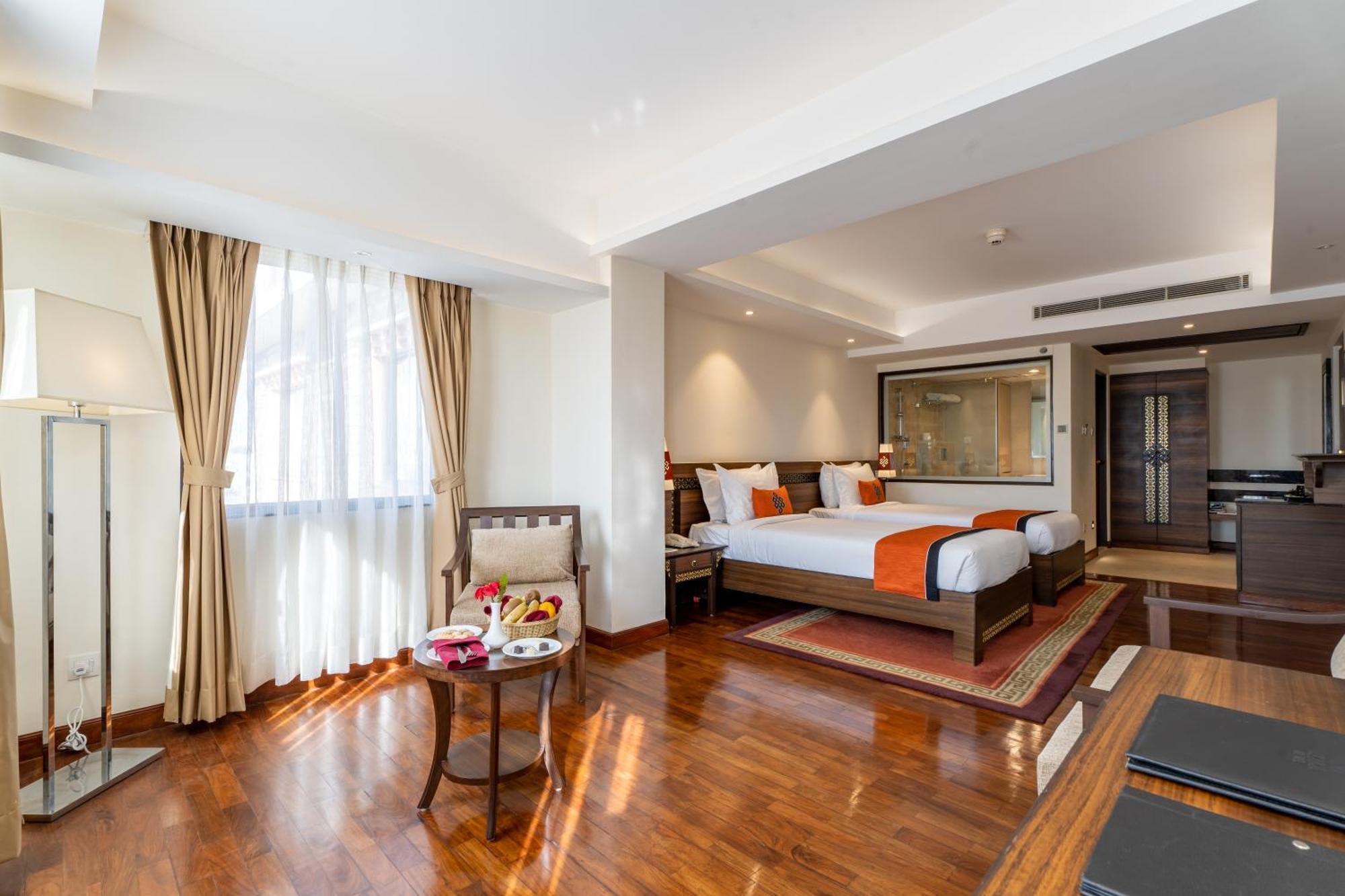 Ramada By Wyndham Kathmandu Dhumbarahi Hotel Buitenkant foto
