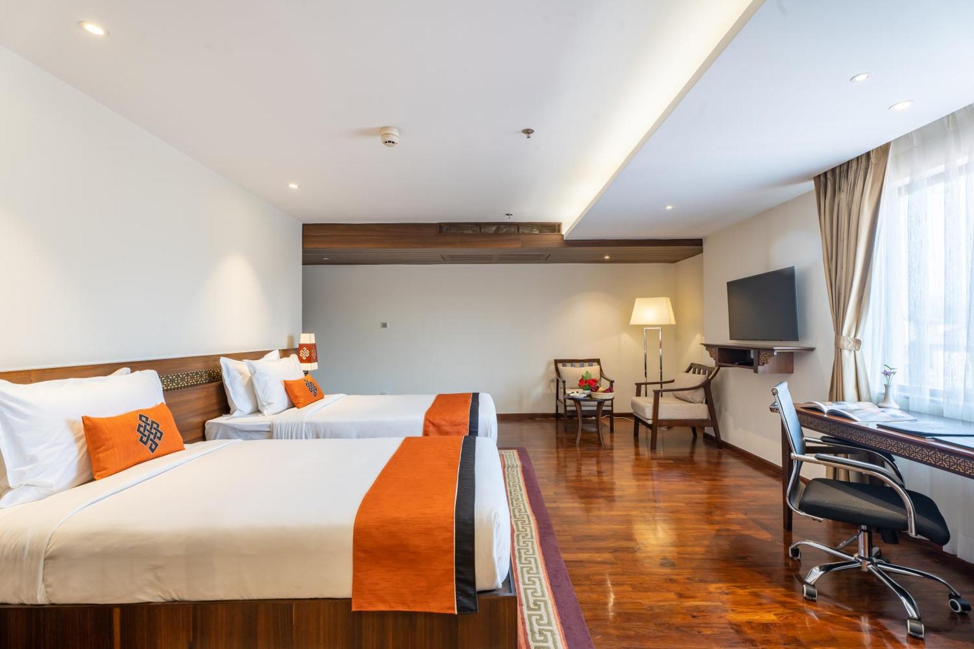 Ramada By Wyndham Kathmandu Dhumbarahi Hotel Buitenkant foto