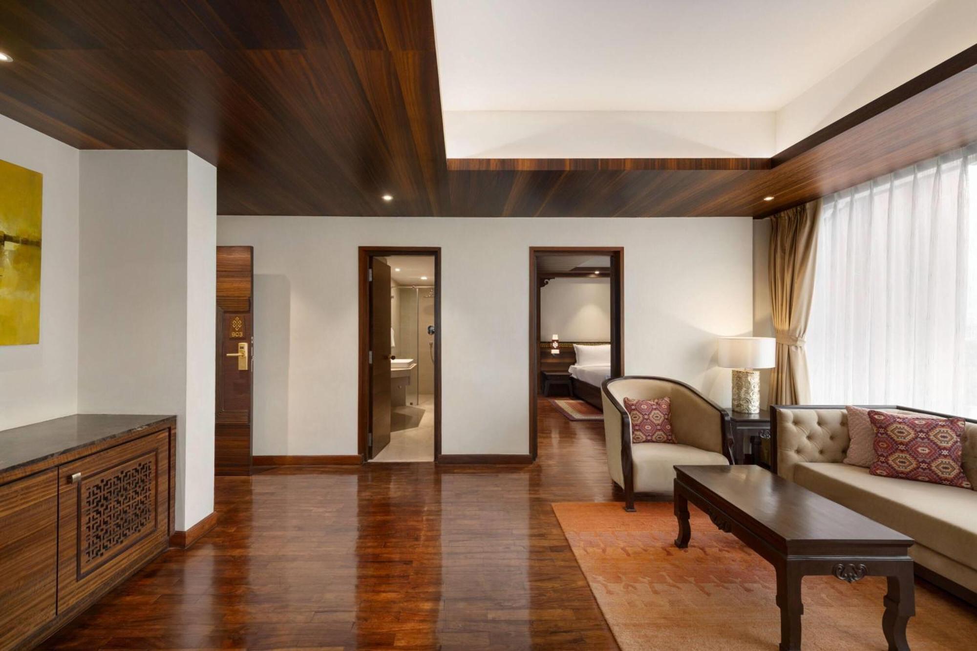 Ramada By Wyndham Kathmandu Dhumbarahi Hotel Buitenkant foto