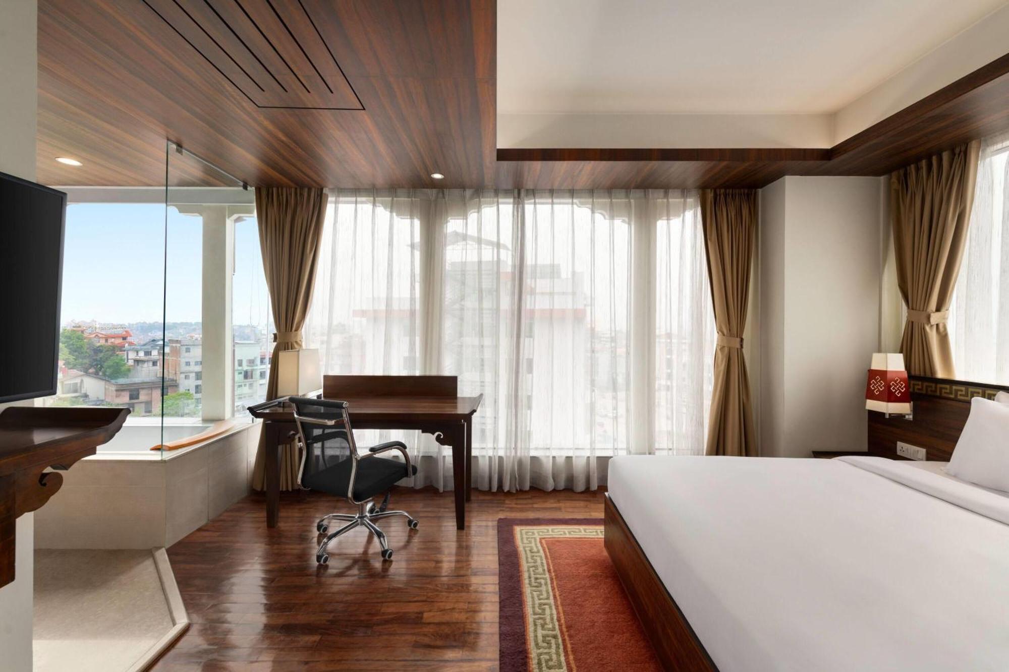 Ramada By Wyndham Kathmandu Dhumbarahi Hotel Buitenkant foto