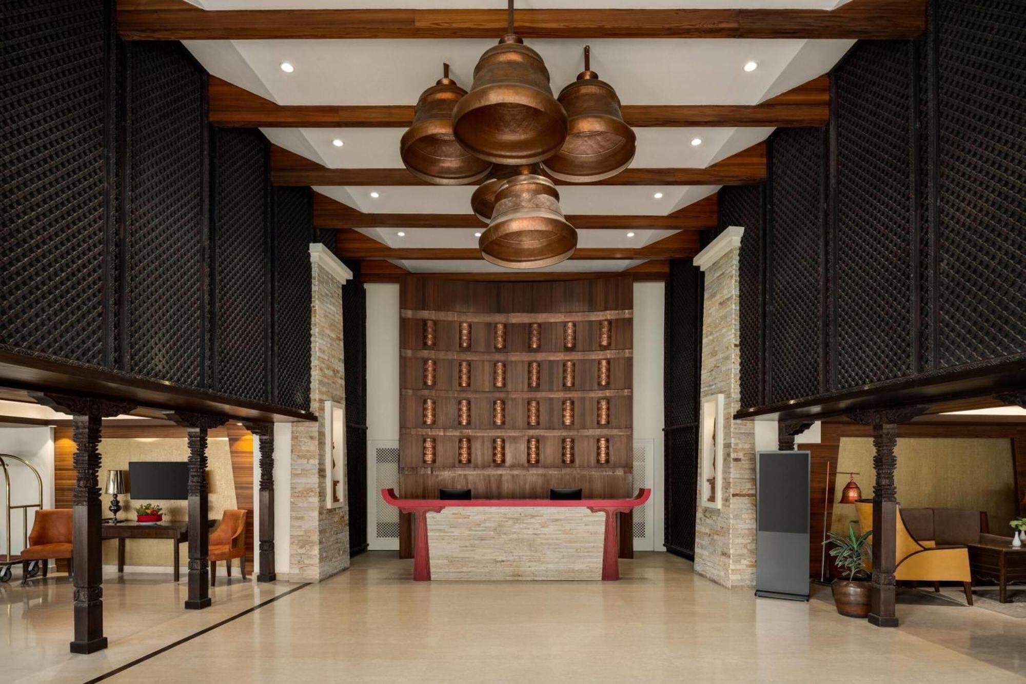 Ramada By Wyndham Kathmandu Dhumbarahi Hotel Buitenkant foto