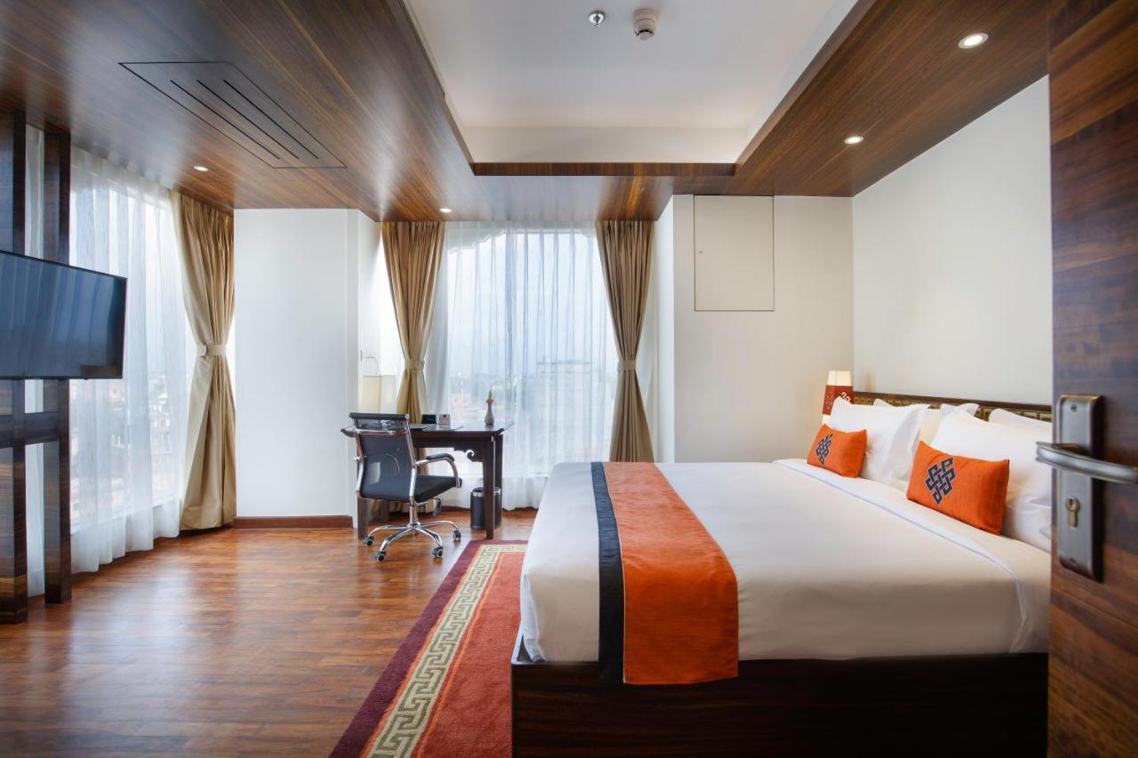 Ramada By Wyndham Kathmandu Dhumbarahi Hotel Buitenkant foto